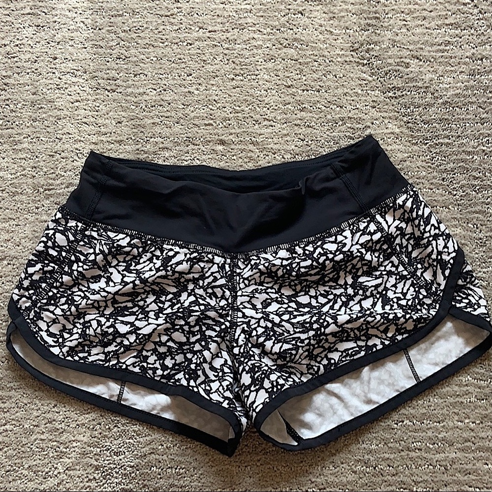 Lululemon shorts size 2